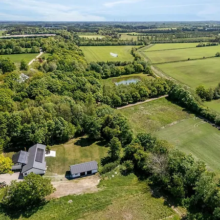 Lovely Home, Completely Renovated In 2025, In Quiet And Beautiful Surroundings *