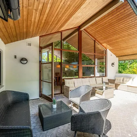 Lovely Home, Completely Renovated In 2025, In Quiet And Beautiful Surroundings * Sønder Felding